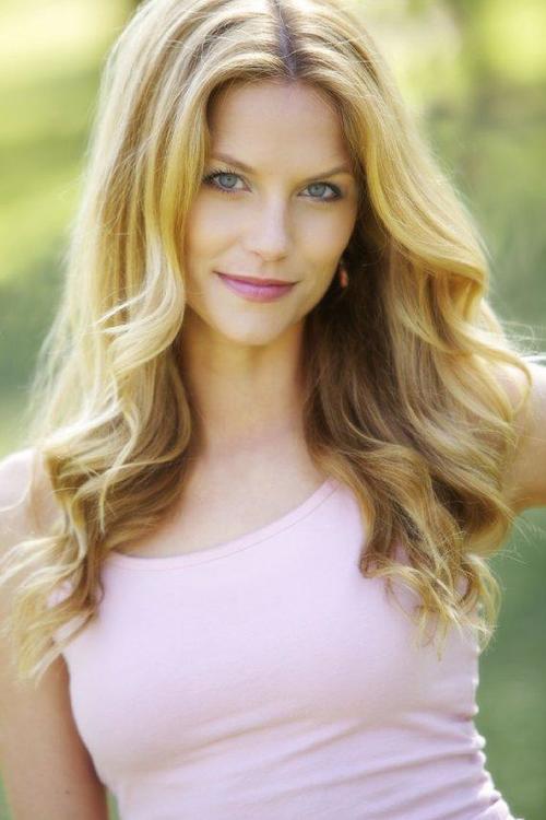 エレン・ホルマン / Ellen Hollman