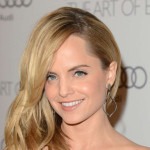ミーナ・スヴァーリ / Mena Suvari
